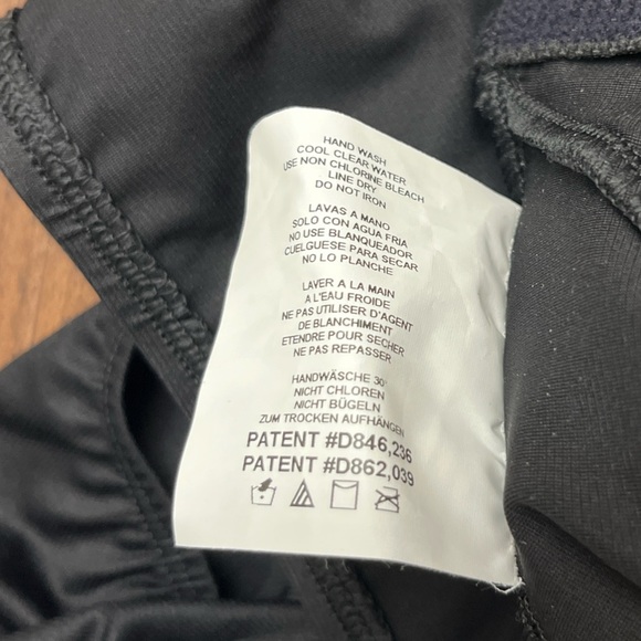 Miraclesuit Oceanus One Piece Size 10 Black Modest Slimming Beach Pool Cruise - Picture 12 of 16